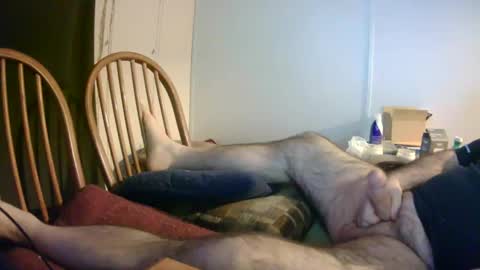 Snapshot of stugots42 chatting on March 3, 2025, 3:30 am stugots42 online show from March 3, 2025, 3:30 am
