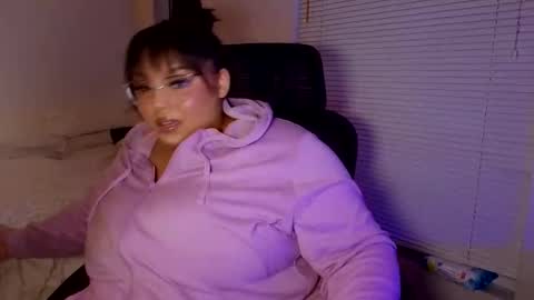 stunnahaus online show from April 19, 2026, 3:17 am