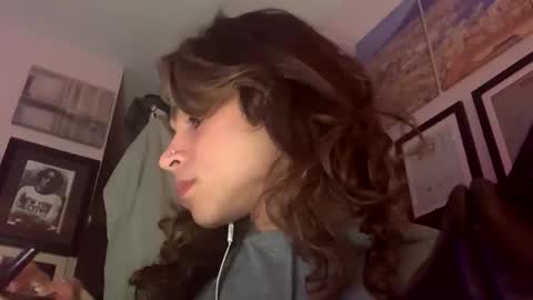 stxllaxcx online show from April 9, 2026, 3:39 pm