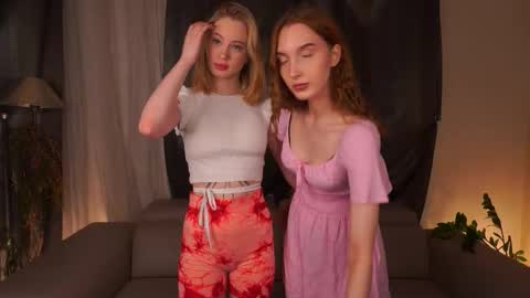 Snapshot of suannedoriean chatting on November 8, 2025, 2:56 am Mure online show from November 8, 2025, 2:56 am