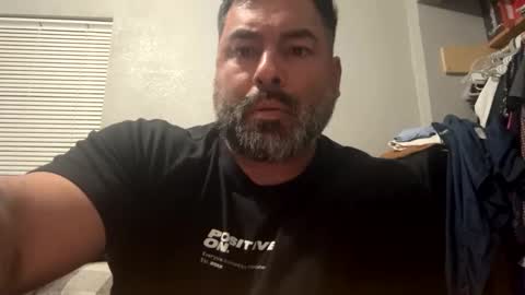 Snapshot of suavecito67 chatting on February 28, 2025, 6:10 am suavecito67 online show from February 28, 2025, 6:10 am