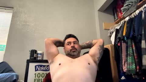 Snapshot of suavecito67 chatting on March 9, 2025, 3:16 pm suavecito67 online show from March 9, 2025, 3:16 pm