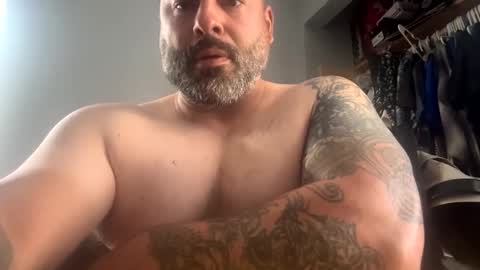 Snapshot of suavecito67 chatting on October 4, 2025, 3:43 pm suavecito67 online show from October 4, 2025, 3:43 pm