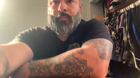 suavecito67 online show from November 29, 2025, 5:16 pm