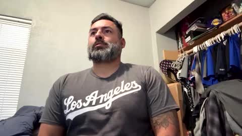 Snapshot of suavecito67 chatting on May 1, 2026, 2:49 am suavecito67 online show from May 1, 2026, 2:49 am