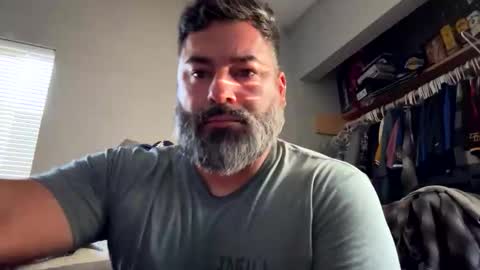 Snapshot of suavecito67 chatting on June 9, 2026, 2:12 am suavecito67 online show from June 9, 2026, 2:12 am