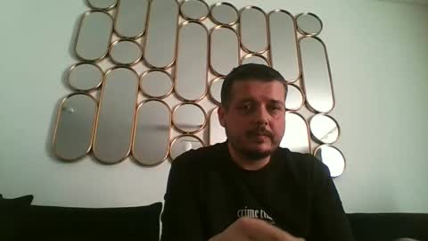 Snapshot of sub3100 chatting on April 4, 2026, 10:35 am 420Fun online show from April 4, 2026, 10:35 am