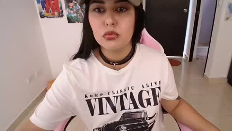 sub_nezuko_69 online show from February 26, 2025, 4:45 pm