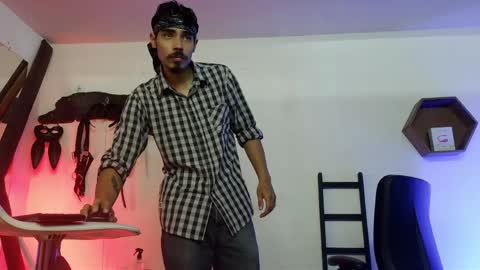 subarashi_ishi69 online show from April 8, 2026, 7:14 pm