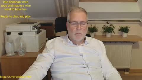 Snapshot of subbear1968 chatting on May 19, 2026, 8:26 pm subbear1968 online show from May 19, 2026, 8:26 pm