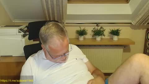 Snapshot of subbear1968 chatting on May 30, 2026, 8:50 pm subbear1968 online show from May 30, 2026, 8:50 pm