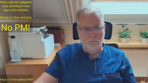Snapshot of subbear1968 chatting on June 15, 2026, 9:22 am subbear1968 online show from June 15, 2026, 9:22 am