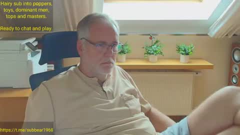 Snapshot of subbear1968 chatting on June 25, 2026, 3:16 pm subbear1968 online show from June 25, 2026, 3:16 pm