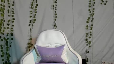 subgirlrs online show from October 23, 2025, 5:07 am