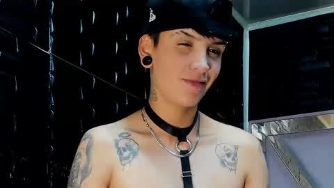 subgirlrs online show from October 30, 2025, 12:01 am