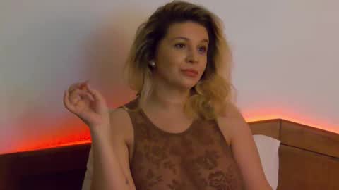 Snapshot of sublimecarla chatting on October 21, 2025, 9:59 pm Carla online show from October 21, 2025, 9:59 pm