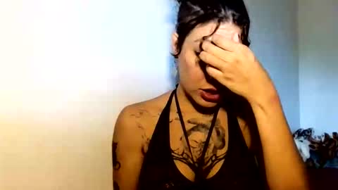 Nana online show from April 3, 2026, 12:47 pm