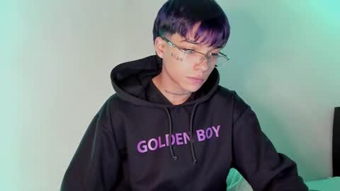 nico online show from February 19, 2025, 3:27 pm