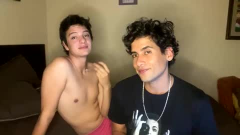 Snapshot of subreedable chatting on January 4, 2025, 3:50 am subreedable online show from January 4, 2025, 3:50 am