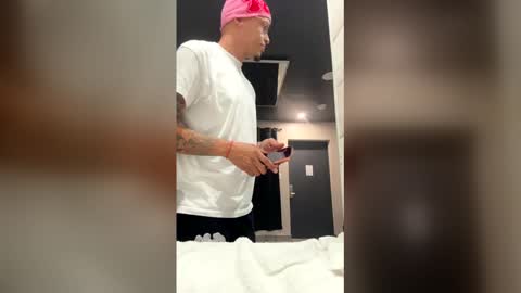 succafreeswag online show from March 30, 2026, 5:19 am