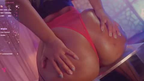 Succubus RoseMilk online show from October 30, 2025, 2:24 am