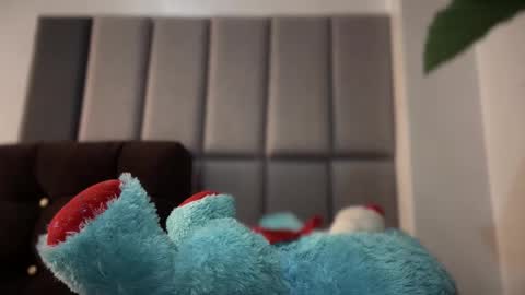 Marry online show from November 7, 2025, 6:57 am