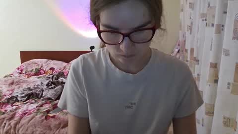 suckmydickifurstreight online show from February 11, 2026, 4:23 pm