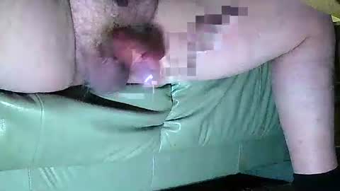 Snapshot of suesser0009 chatting on February 2, 2026, 9:35 pm Martin sweetboy online show from February 2, 2026, 9:35 pm