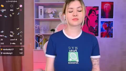 sugar_arielle online show from December 29, 2024, 10:45 am