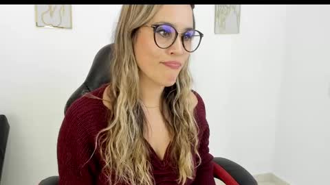 Snapshot of sugar_milff chatting on January 28, 2025, 5:24 pm sugar_milff online show from January 28, 2025, 5:24 pm