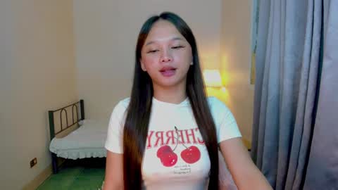 Cheska online show from March 5, 2025, 5:08 pm