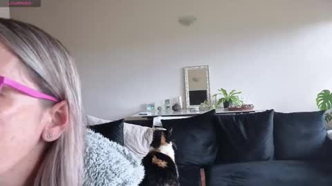 Sugar 4pm-8pm CAT Mon-Fri online show from September 29, 2025, 11:59 am