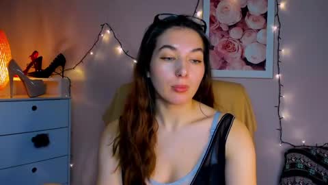 Megan online show from December 11, 2024, 5:48 pm