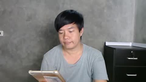 Snapshot of sugarbabyniko chatting on October 6, 2025, 12:24 pm Niko online show from October 6, 2025, 12:24 pm