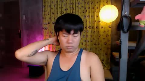 Snapshot of sugarbabyniko chatting on November 13, 2025, 5:23 pm Niko online show from November 13, 2025, 5:23 pm