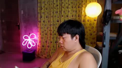 Snapshot of sugarbabyniko chatting on November 18, 2025, 6:12 pm Niko online show from November 18, 2025, 6:12 pm