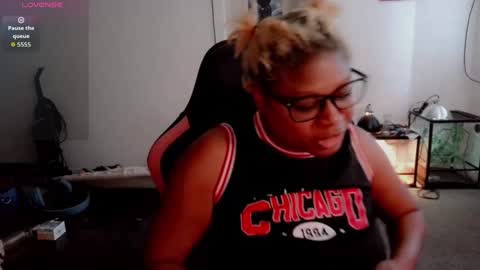 Snapshot of sugarbearlove87 chatting on October 6, 2025, 4:26 pm lexi love online show from October 6, 2025, 4:26 pm