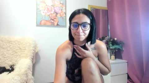 Snapshot of sugarburn chatting on February 5, 2026, 7:24 am Magda online show from February 5, 2026, 7:24 am