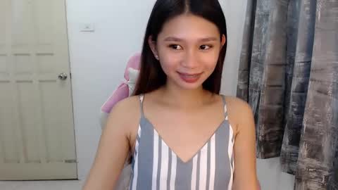 Snapshot of sugarcandiesx chatting on February 20, 2025, 10:37 pm Ellen online show from February 20, 2025, 10:37 pm