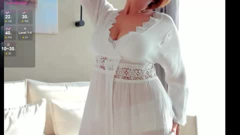 Emmy online show from November 17, 2025, 6:52 am