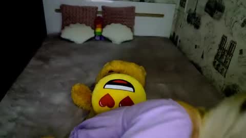 sugarkissx online show from June 12, 2026, 6:40 pm