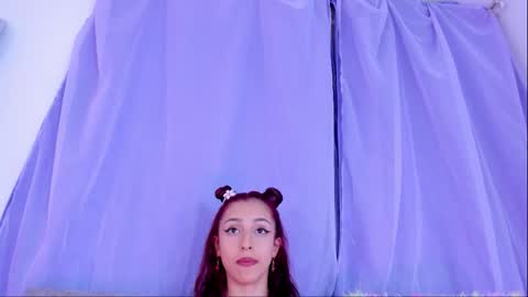 sofii online show from November 5, 2025, 8:20 pm