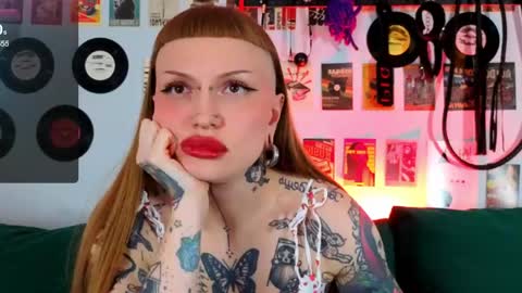 sugarsoot online show from June 3, 2026, 2:33 pm