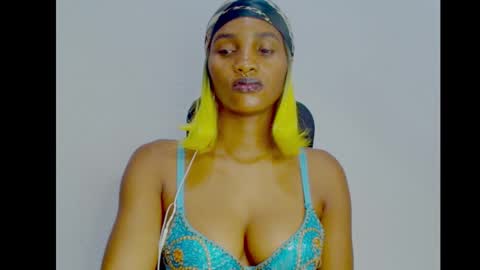 Ivy online show from October 8, 2025, 7:55 pm