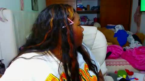 Cami   Back in 2 hours online show from February 9, 2025, 5:19 am