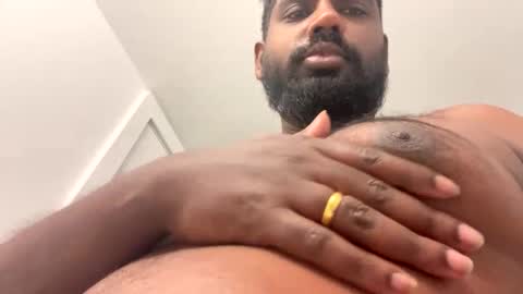 Let me be your knight that saves you online show from November 24, 2025, 2:28 pm