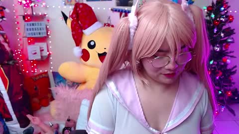 Suimi online show from December 8, 2024, 5:11 pm