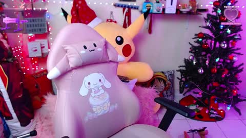 Suimi online show from December 22, 2024, 2:16 pm