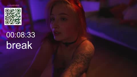 Lika ginger  Jessy blond   online show from October 21, 2025, 3:07 am