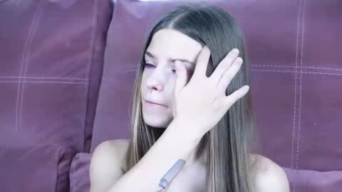 sukie_spooky online show from September 24, 2025, 11:02 am